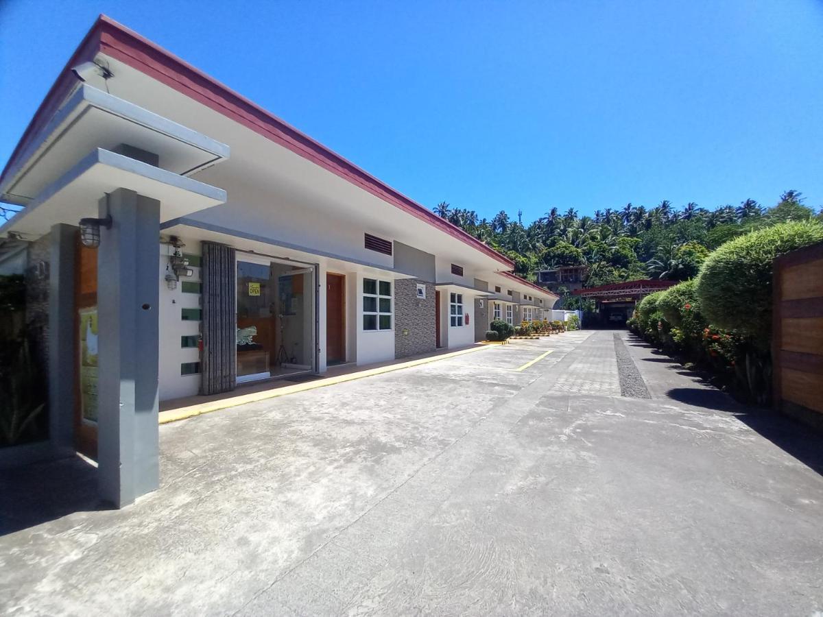 Alinchlo Hotel Legazpi City Exteriör bild