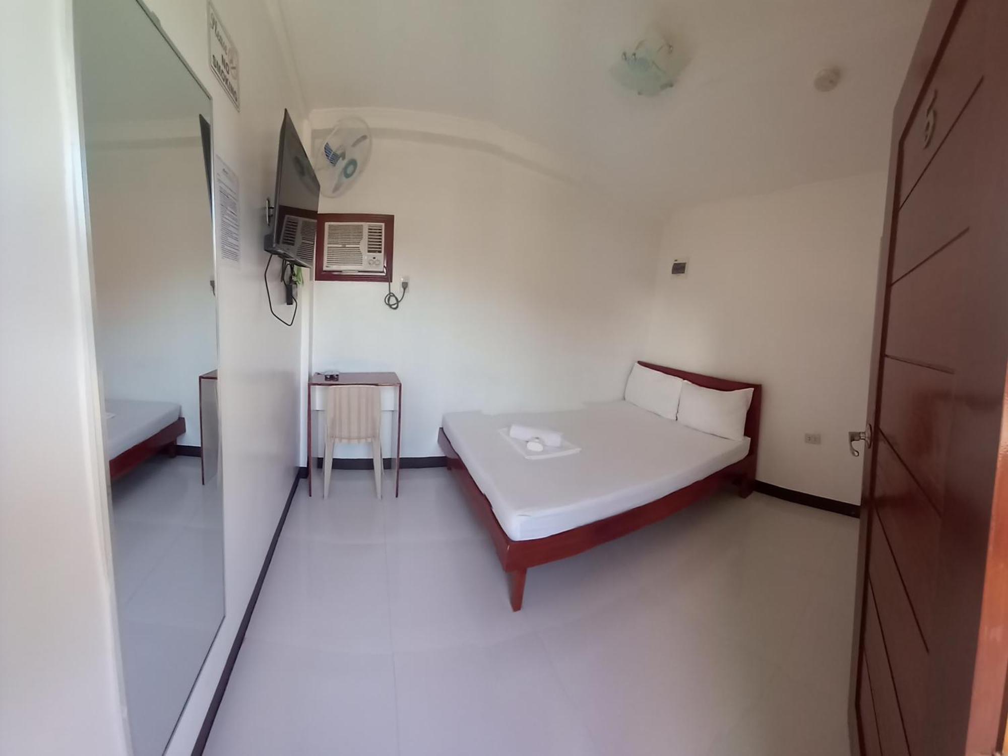 Alinchlo Hotel Legazpi City Rum bild