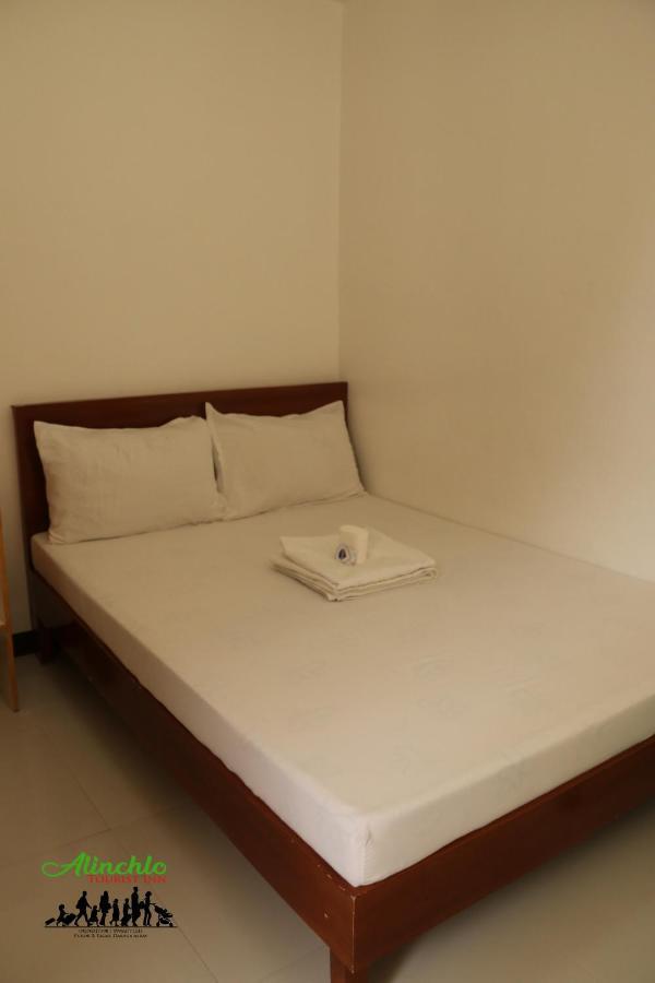 Alinchlo Hotel Legazpi City Exteriör bild